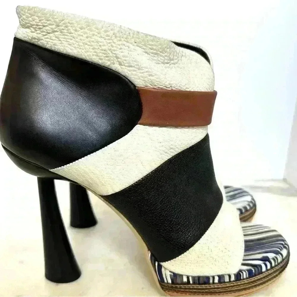 Balenciaga Peep Toe Booties, size 41 EU
